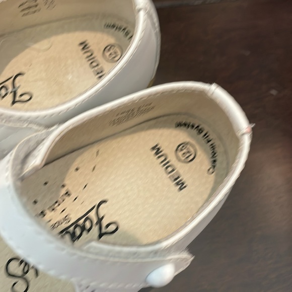 Footmates. Like new 12.5 - Picture 3 of 3